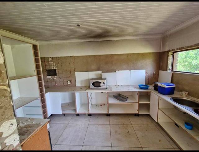 FARM FOR SALE IN MNANDI